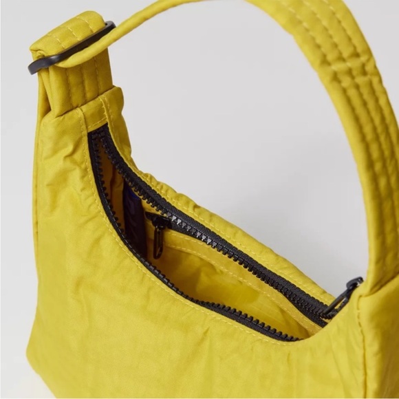 BAGGU Mini Nylon Bag - Picture 5 of 6